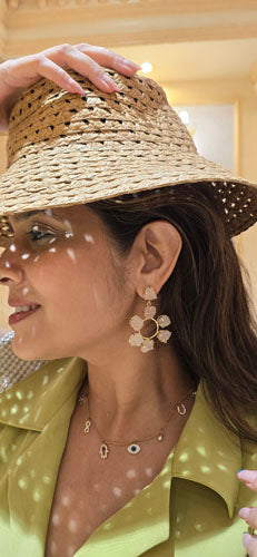 Peach Stone Stud Earrings