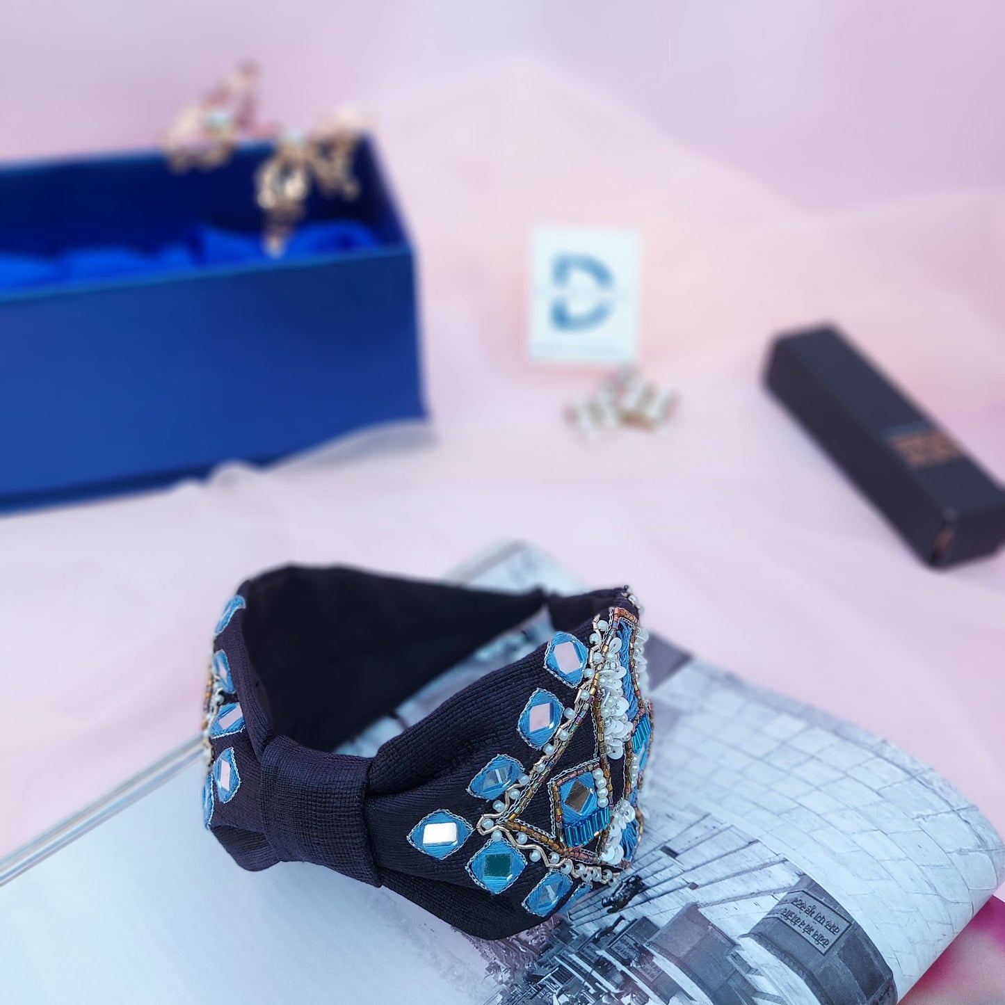 Tantalizing Mirror Hairband