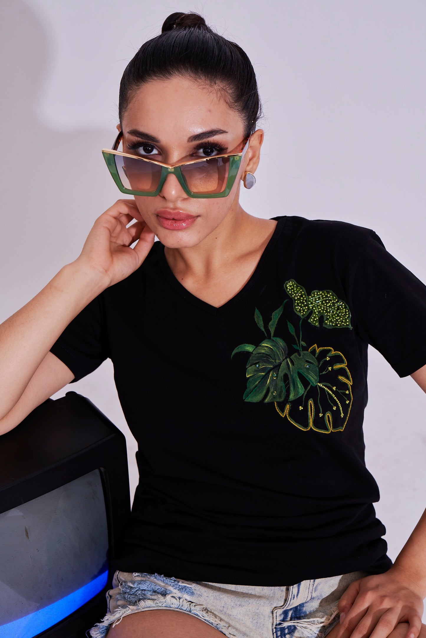LEAF T-SHIRT