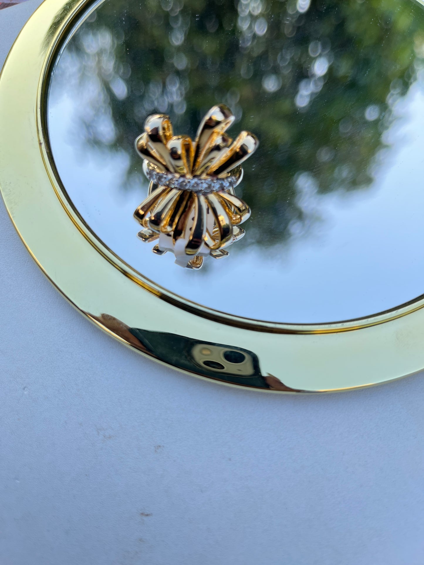 Glistening Bow Ring