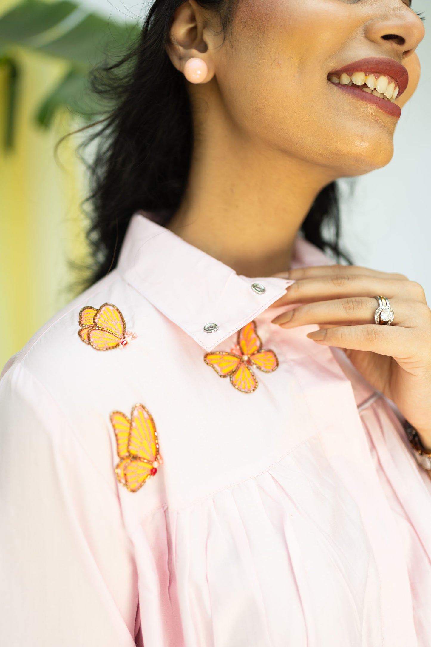PEACH DRESS WITH BUTTERFLY