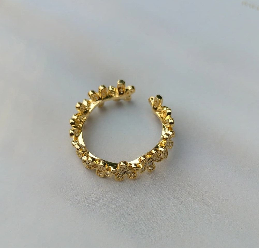 Openwork Daisy Flower Ring