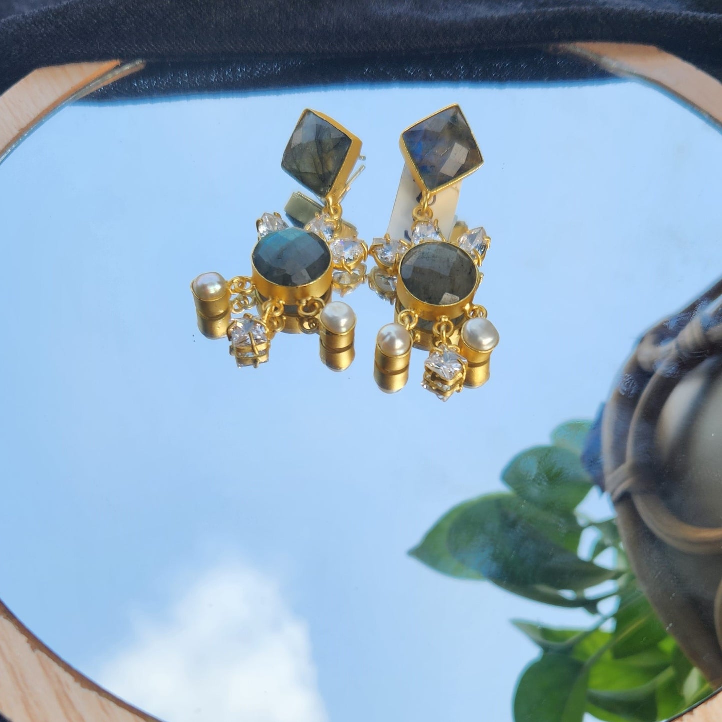 Black Pearl Elegance