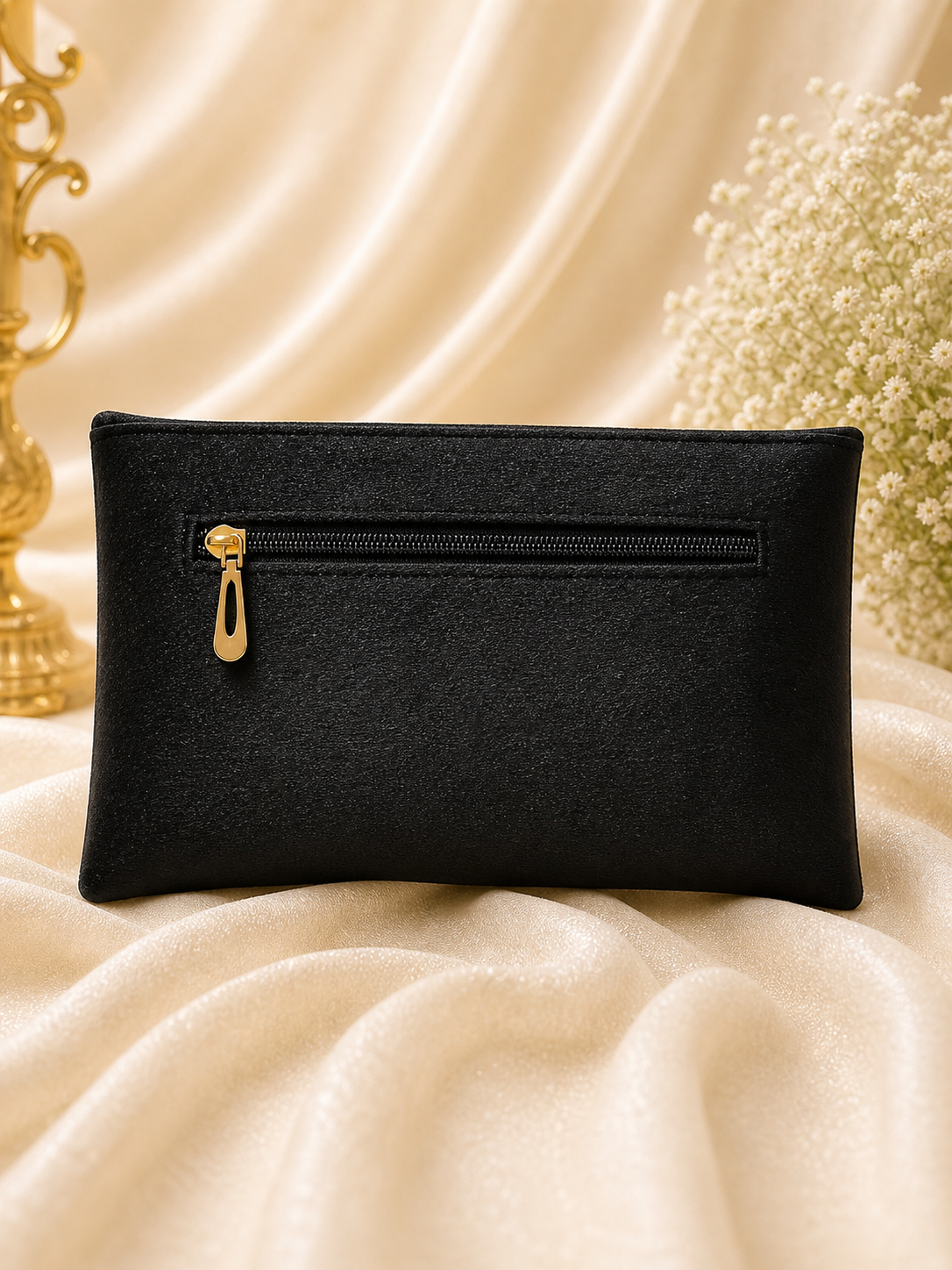 Black Jewel Clutch (big)