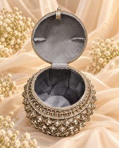 Noor Royale Silver Bridal Potli [big]