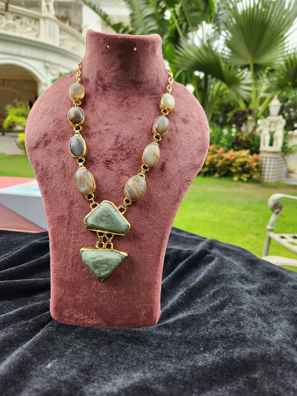 Geometric Agate Statement Necklace