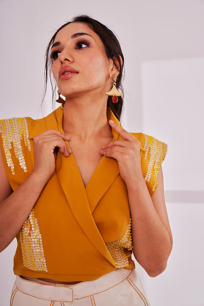 YELLOW BUILDING SET