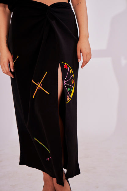 BLACK PIE CHART SKIRT SET