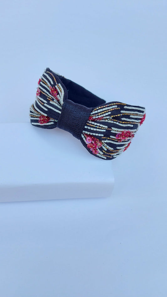 Abstract Roots In Black Hairband Cum Bandana