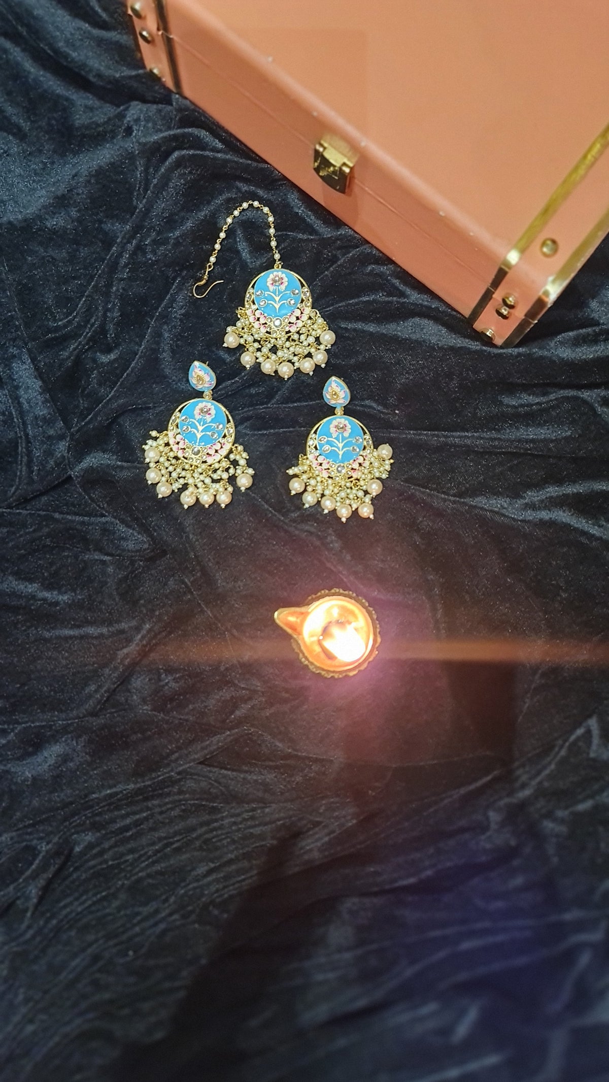 Flower earrings in Blue Color