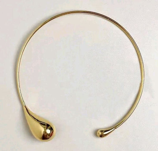 Teardrop Elegance Choker