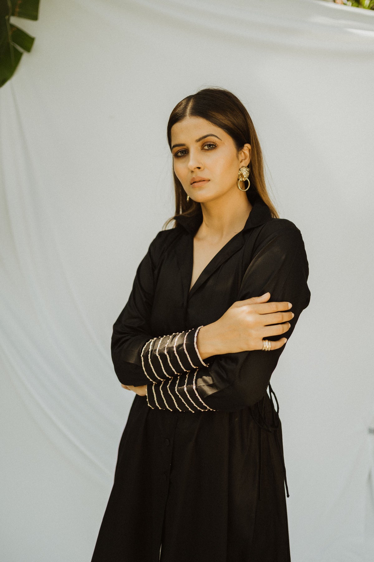 BLACK BIG CUFF DRESS