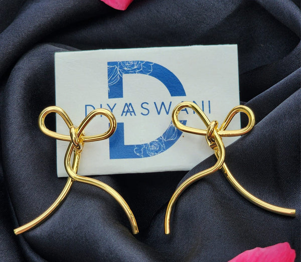 Golden bow Earrings