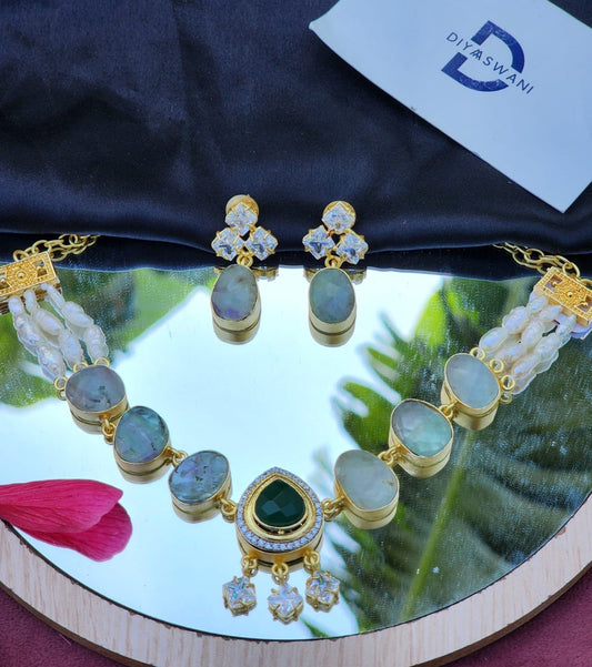 Moonlight and Moss Necklace Set