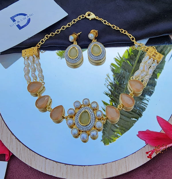 Golden Dewdrop Jewelry Set