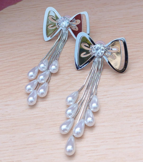 Dancing Bow & Pearl Drops