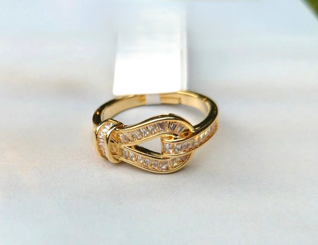 Chic Diamond Knot Ring