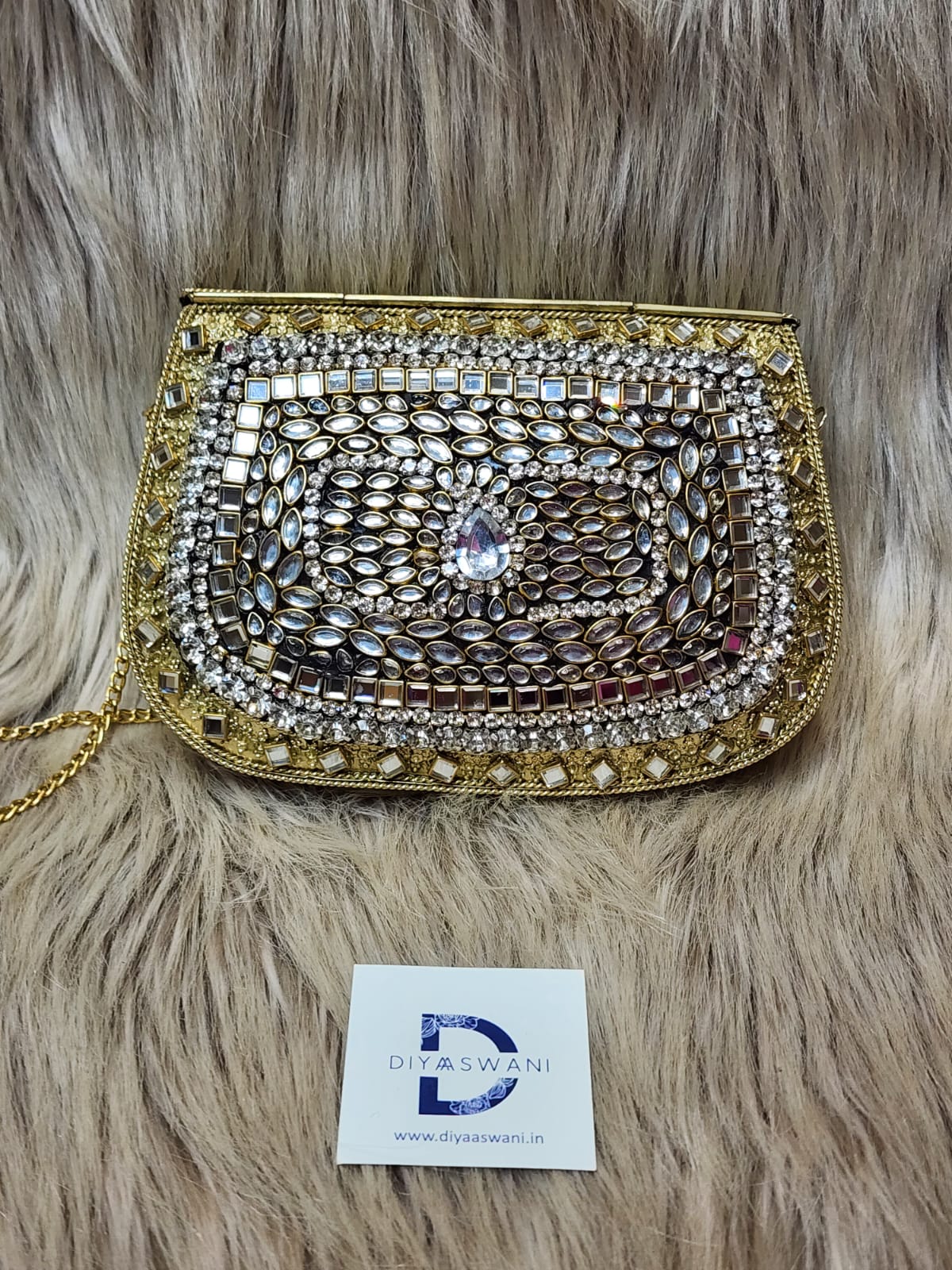 Sheesha Luxe Kundan