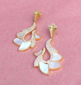 Dancing Diamonds Earrings