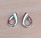 Fluid Metal Studs