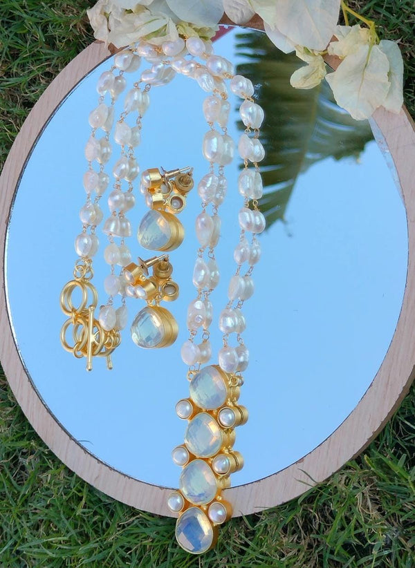 Lumina Pearl Necklace