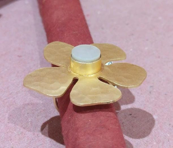 Pearlescent Petals Ring