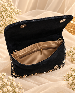 Black & Gold Heart Clutch (Big)