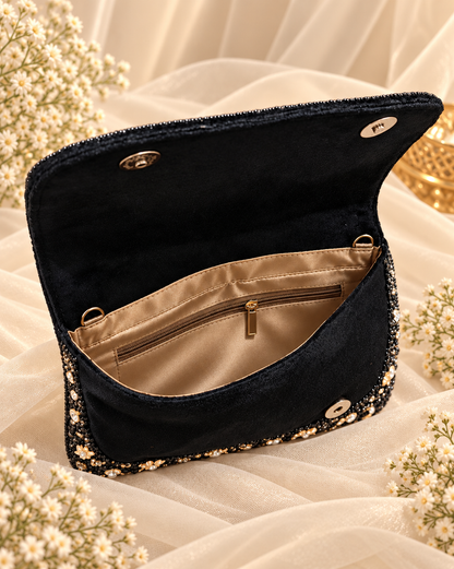 Black & Gold Heart Clutch (Big)