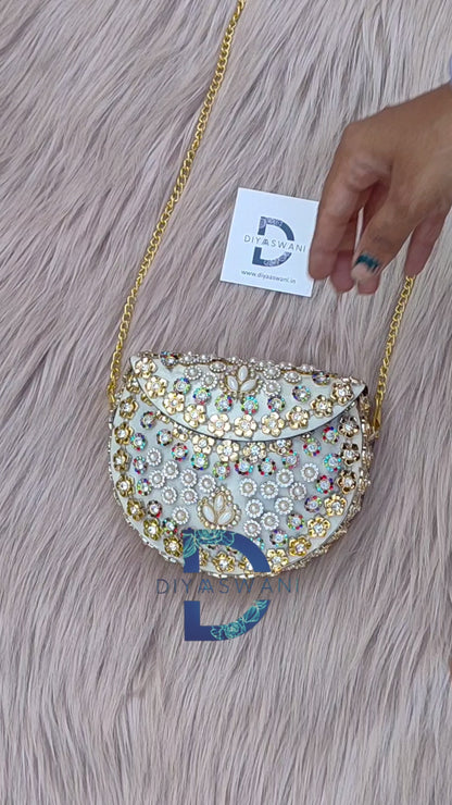 Gulbahar Kundan Clutch ( Medium)