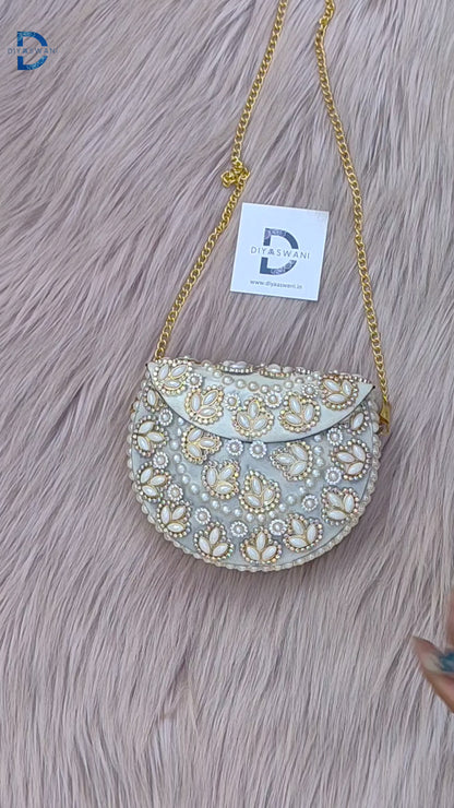 Kundan Pearl Clutch (Medium)