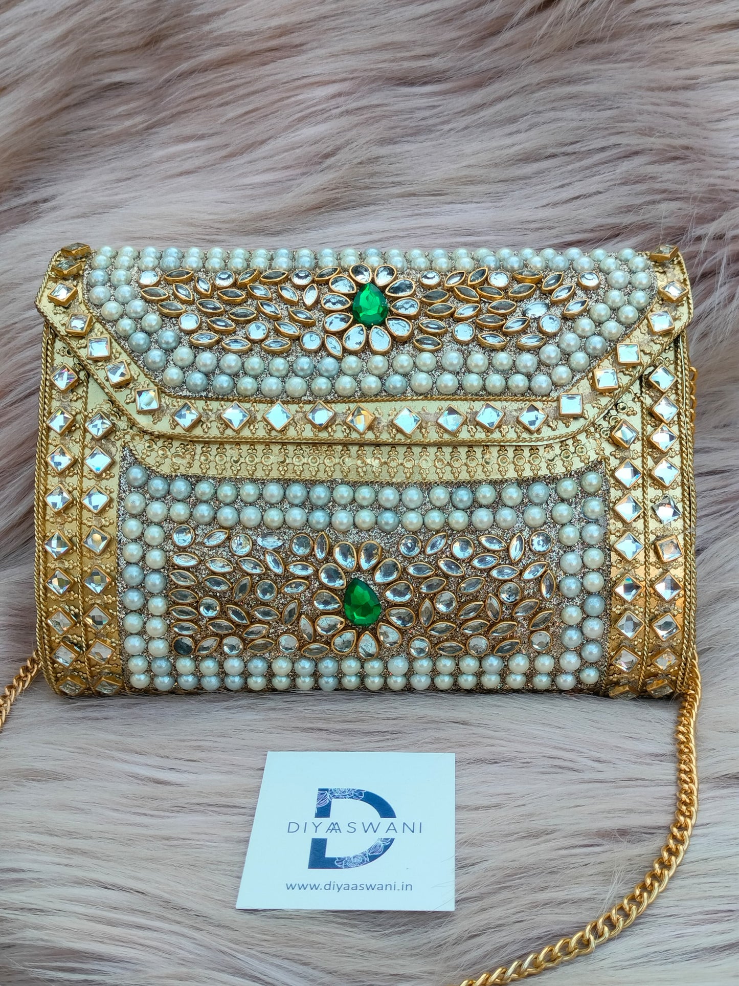 Zeenat Royale Clutch (big)