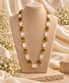 Brown and White Elegance Necklace