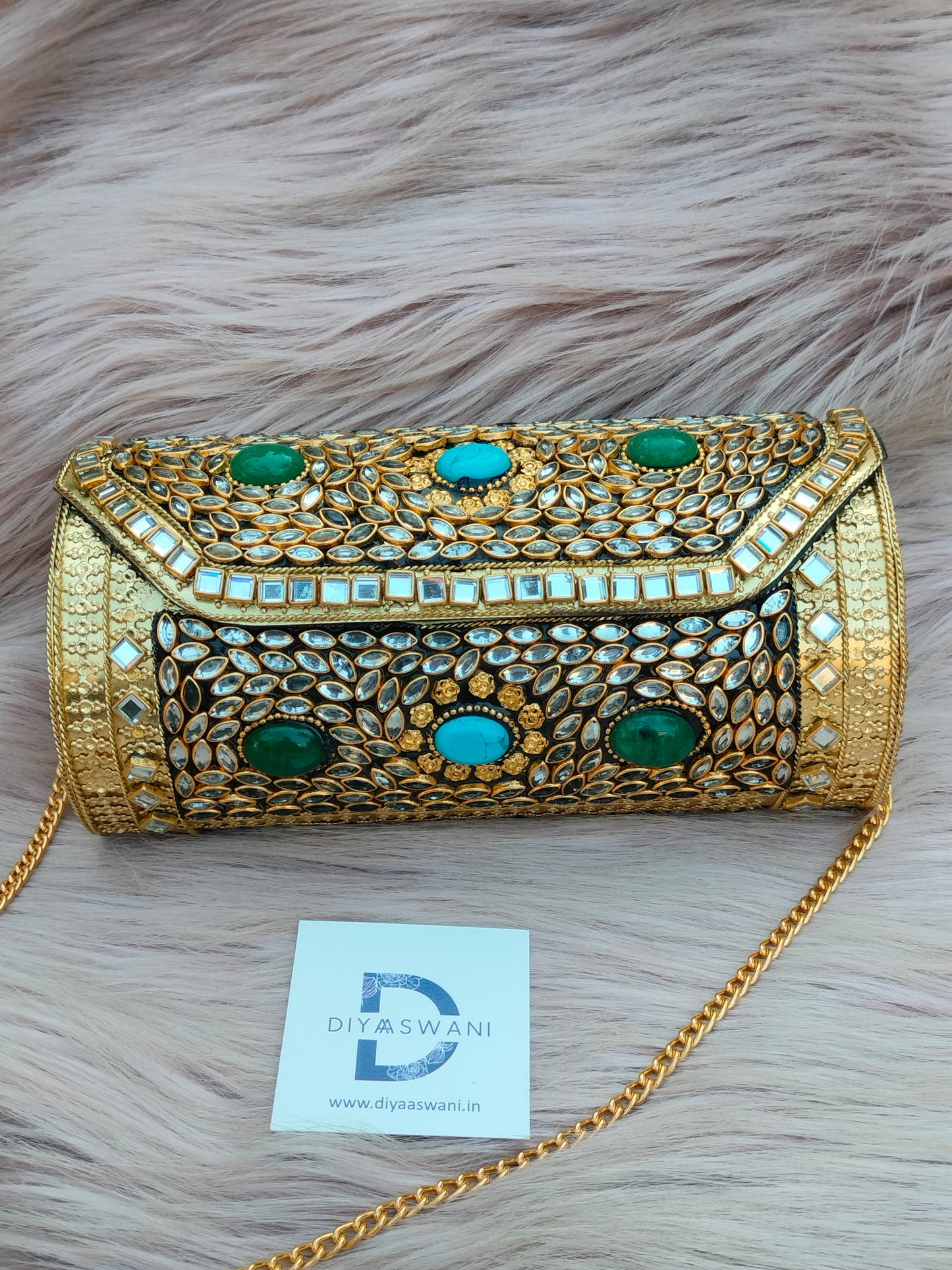 AERIS Gem clutch (big)