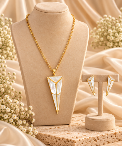 Pearl Arrowhead Statement Necklace Set