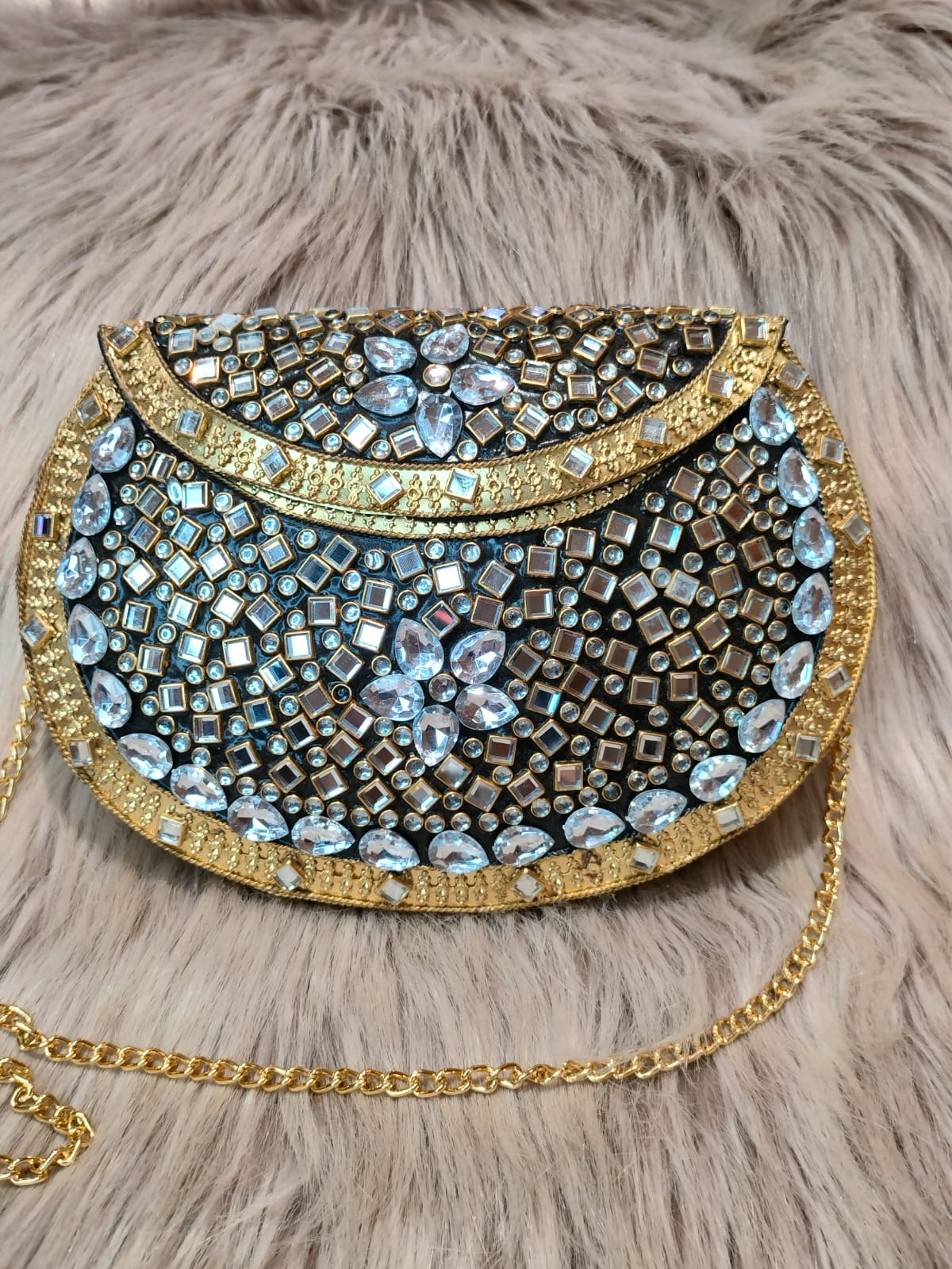 Crystal veil Heritage clutch (big)