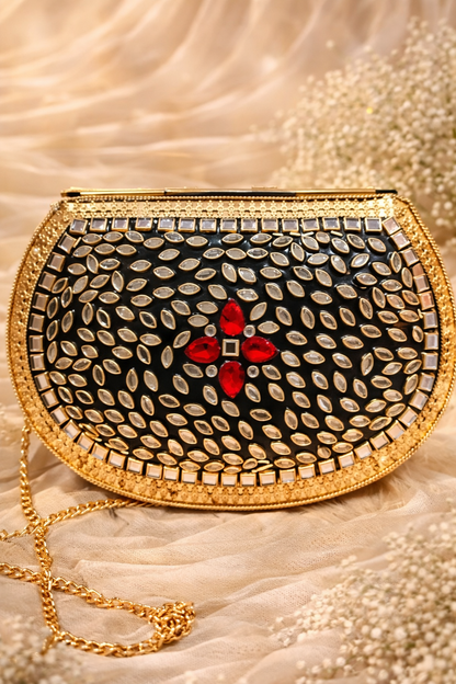 Zyraah Ruby clutch (big)