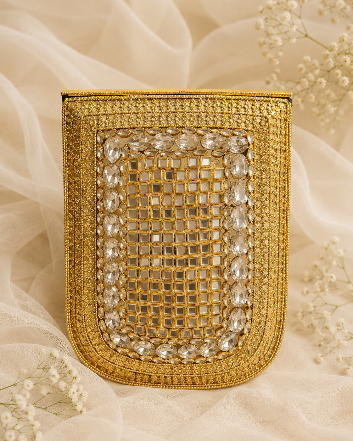Radha Krishna Mobile Clutch