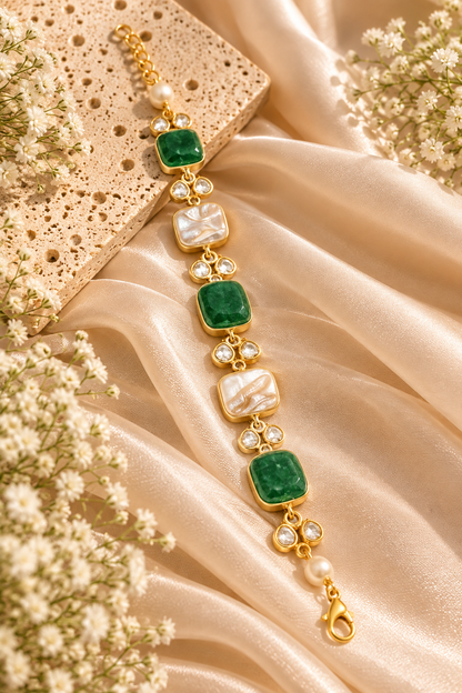 Emerald Luxe Pearl Bracelet