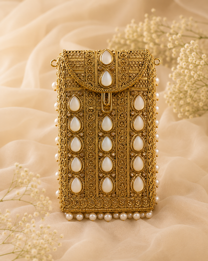 Antique Pearl Tassel Mobile Clutch