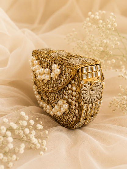 Pearl Kundan Clutch ( Medium)