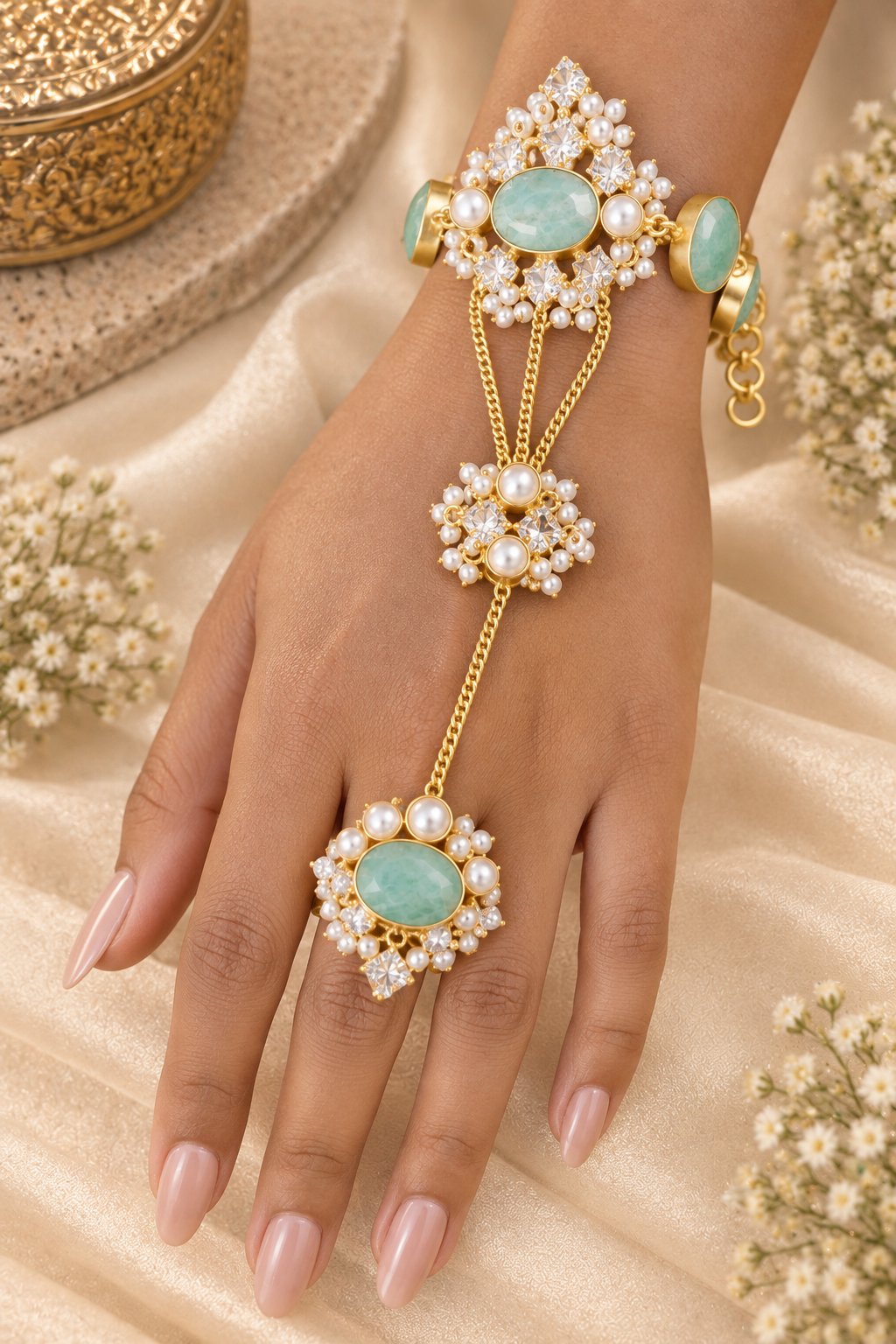 Mint Gem & Pearl Finger Bracelet