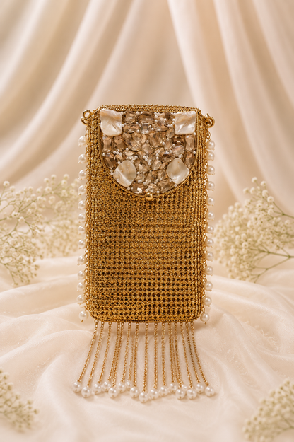 Antique Royale mobile clutch