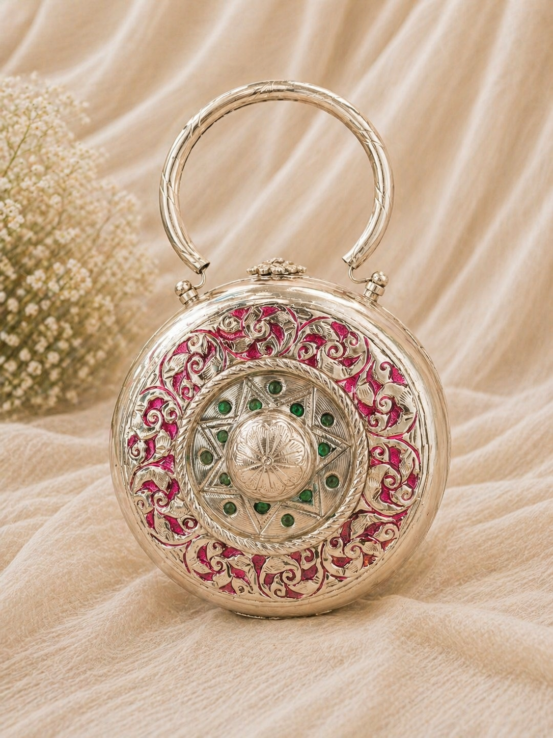 Round Brass Clutch (big)