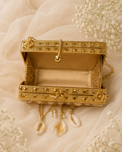Nooré Shell Clutch [mini]