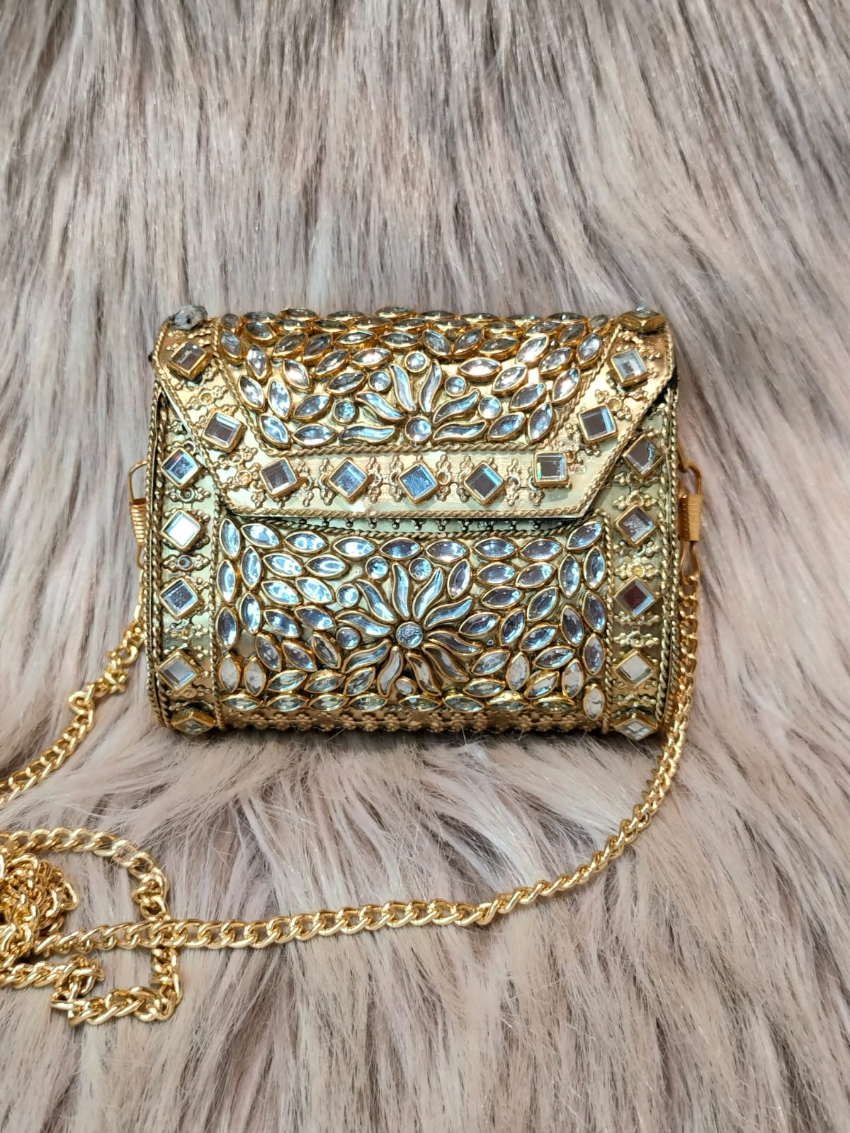 Aafreen Mirror clutch (Mini)